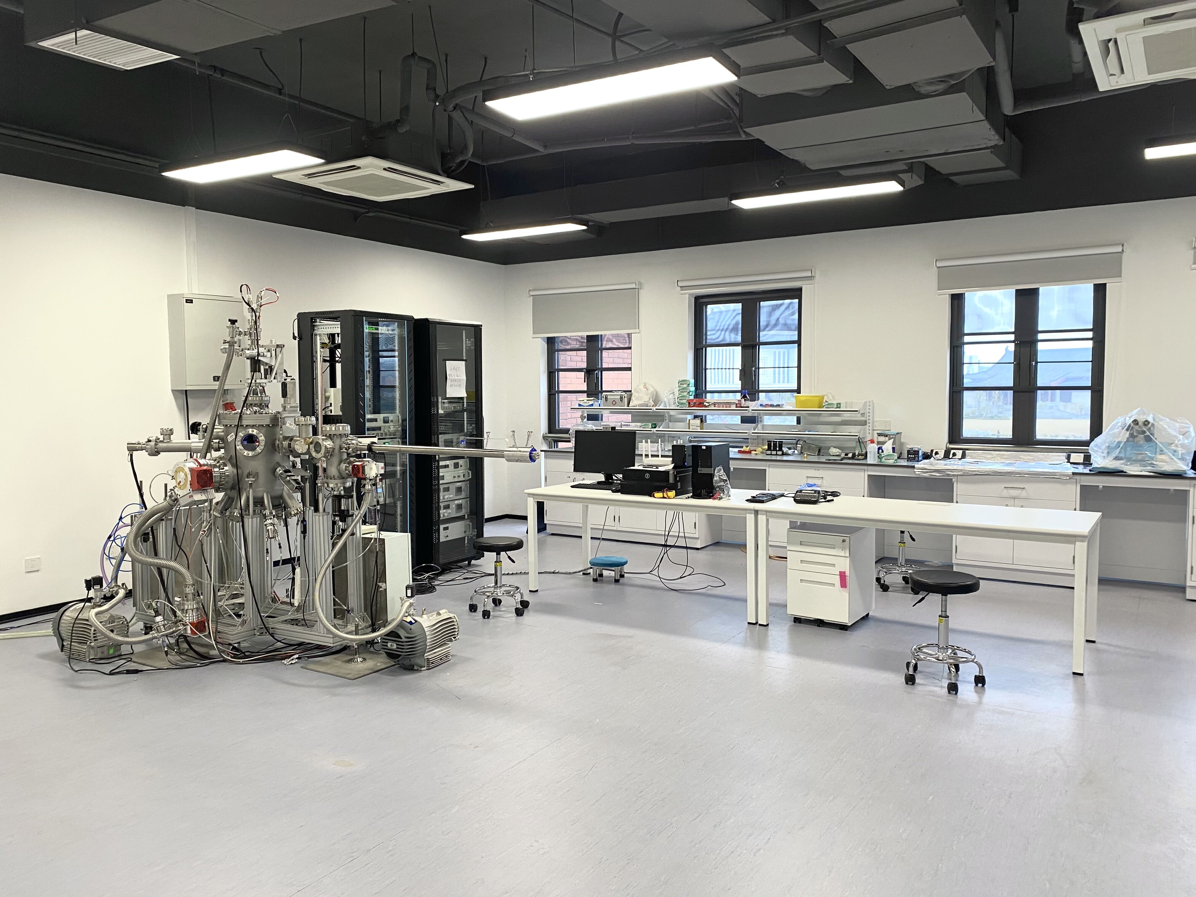 Thin films room